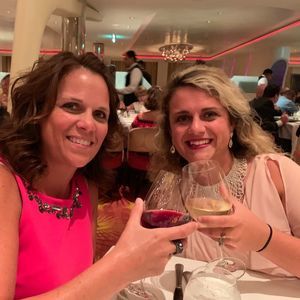 Meet your Posher, Lori